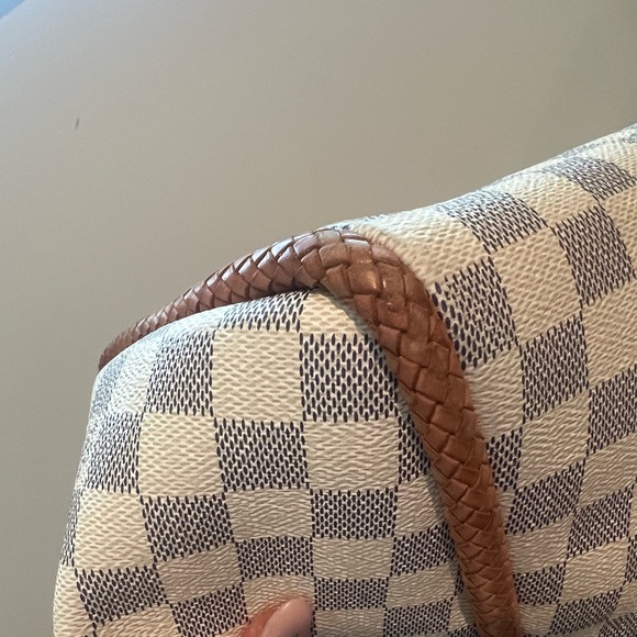 COPY - AUTHENTIC Louis Vuitton Propriano - Picture 10 of 16
